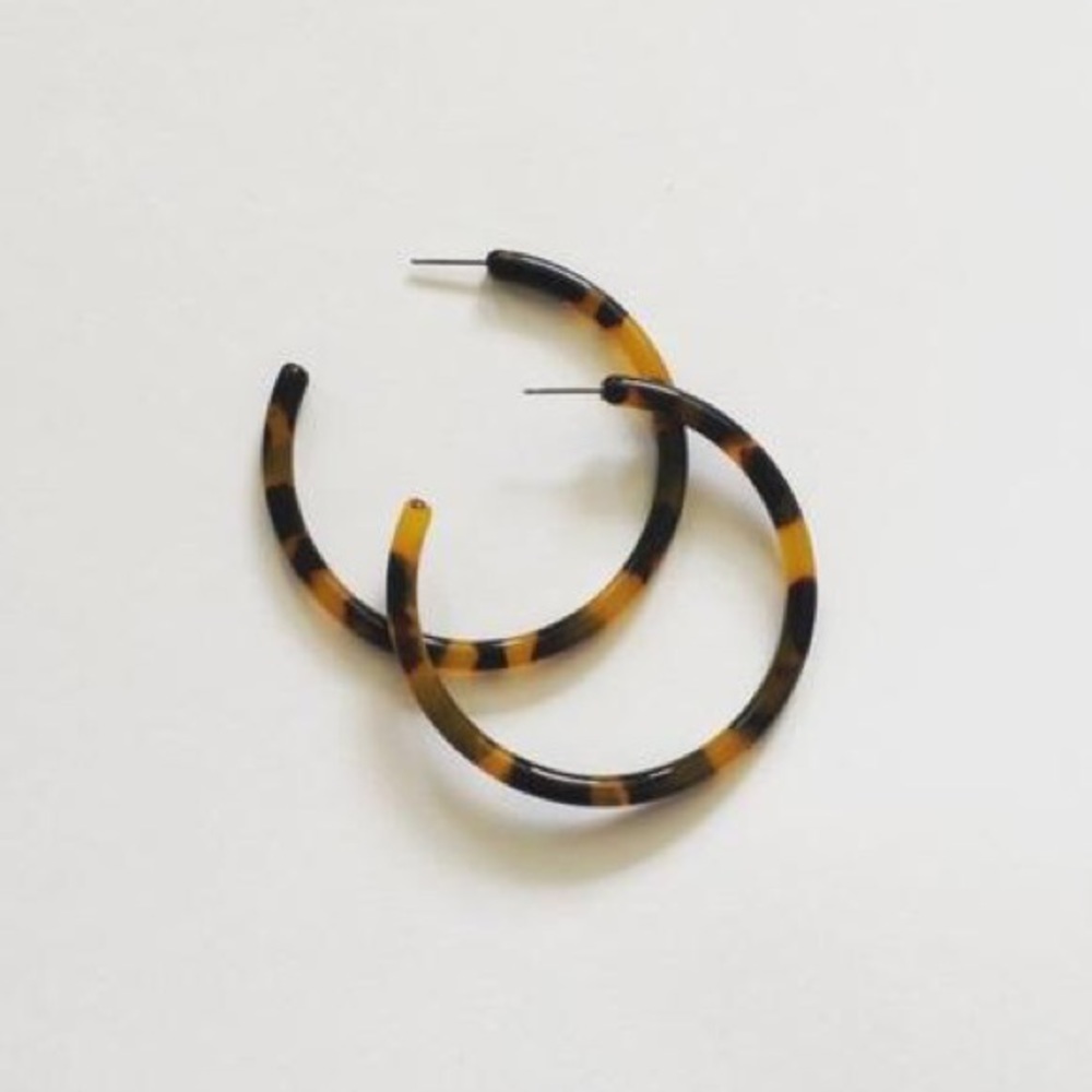 New Machete tortoiseshell hoops